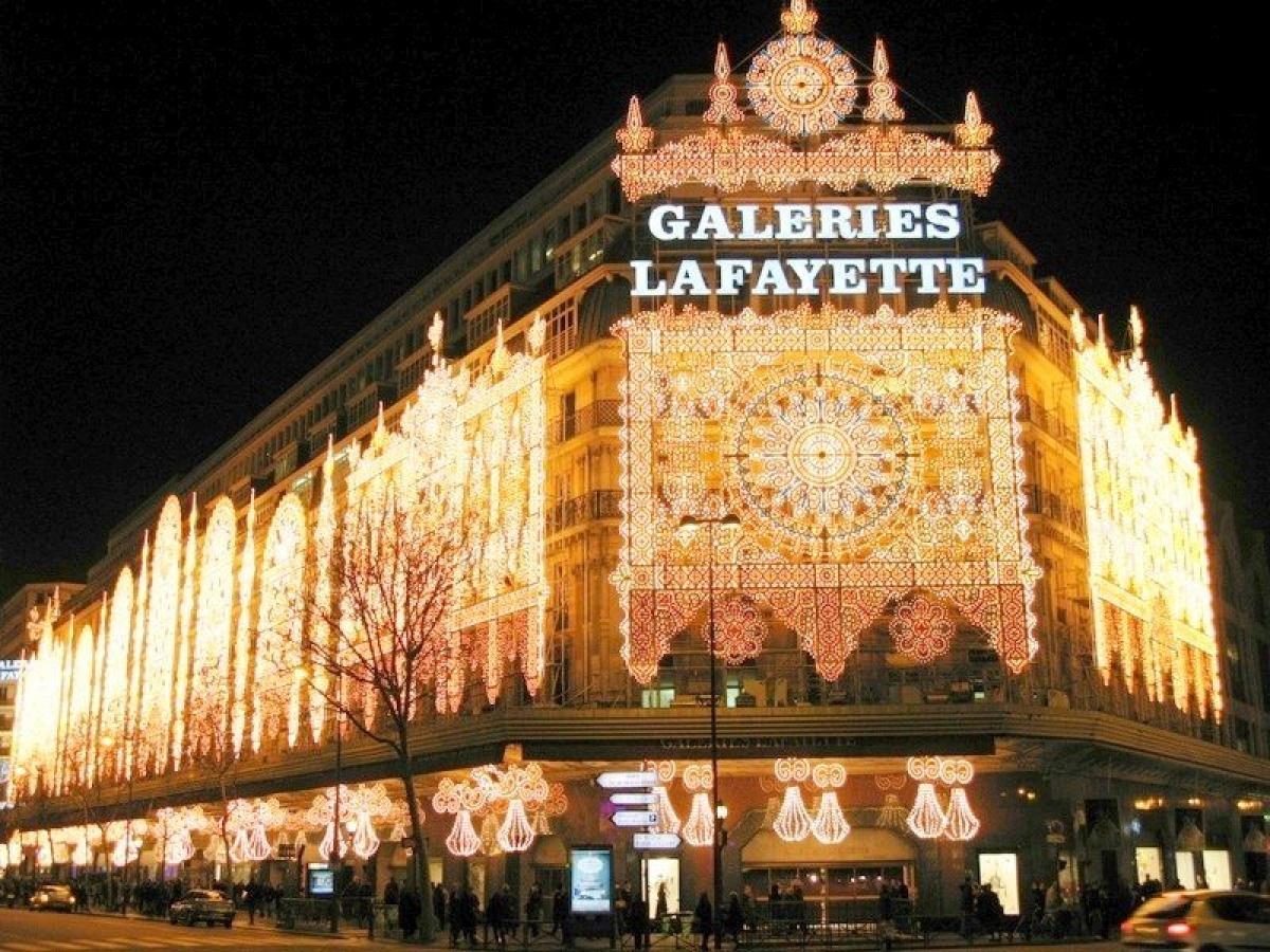 Christmas soon at Hôtel du Lion d'Or Louvre 