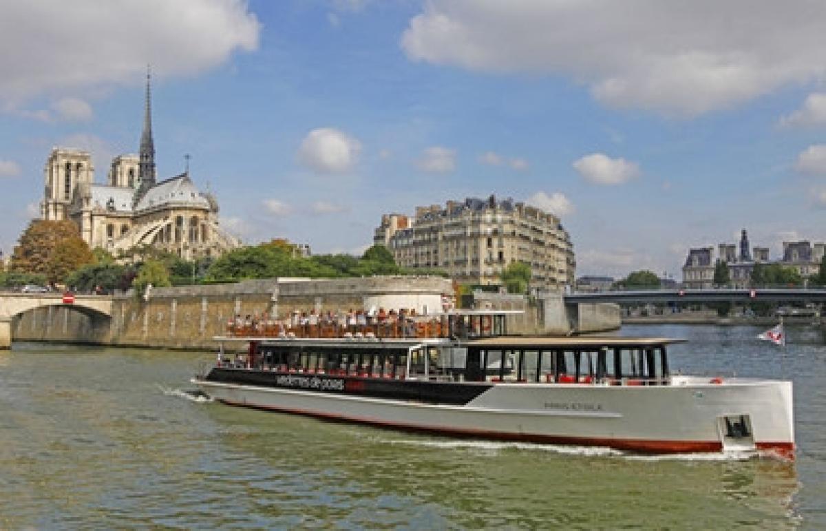 Nice Cruise on the River Seine